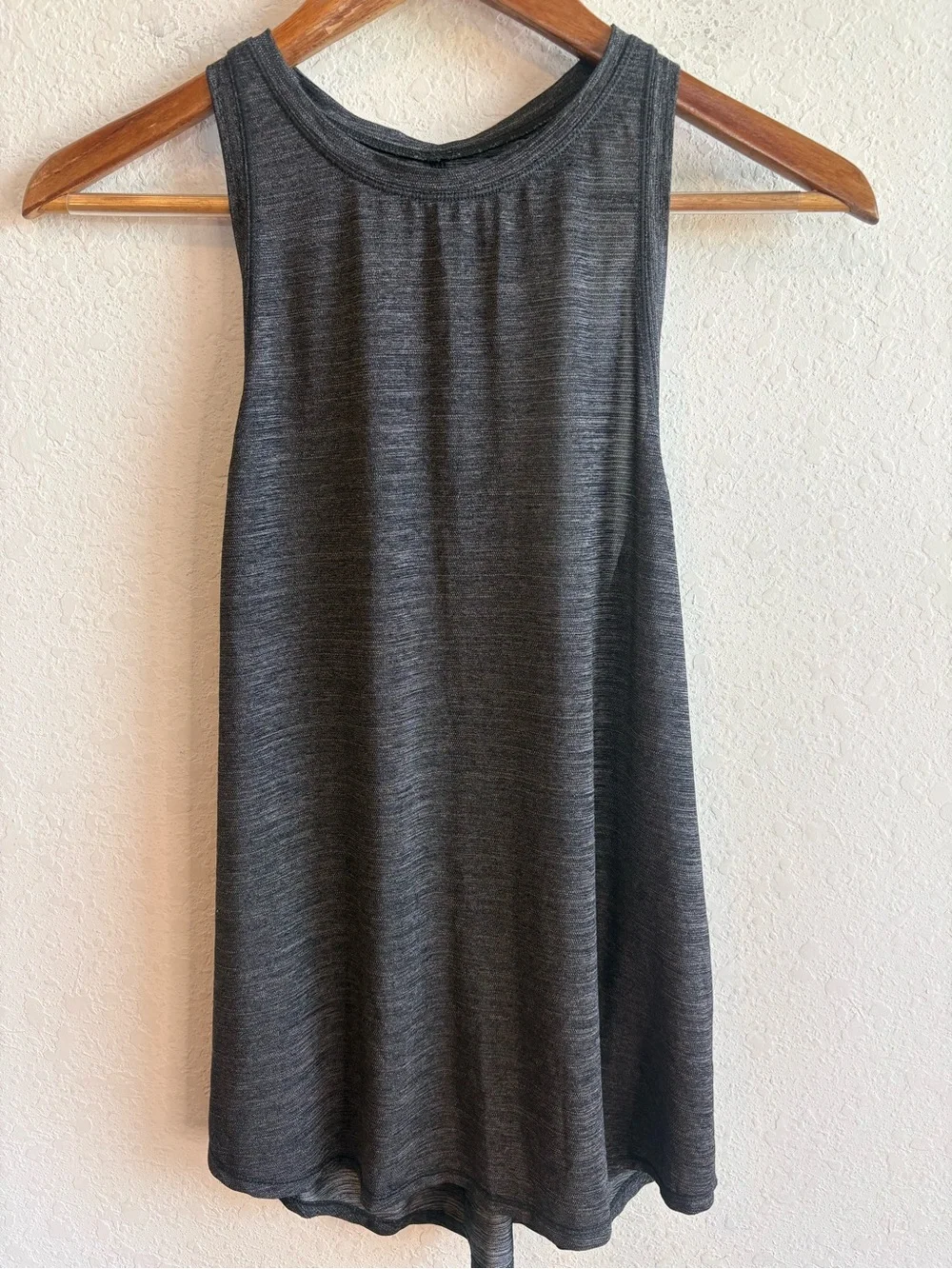 Lululemon Athletica Tops Lululemon Hot Like Agni Singlet Heathered Gray